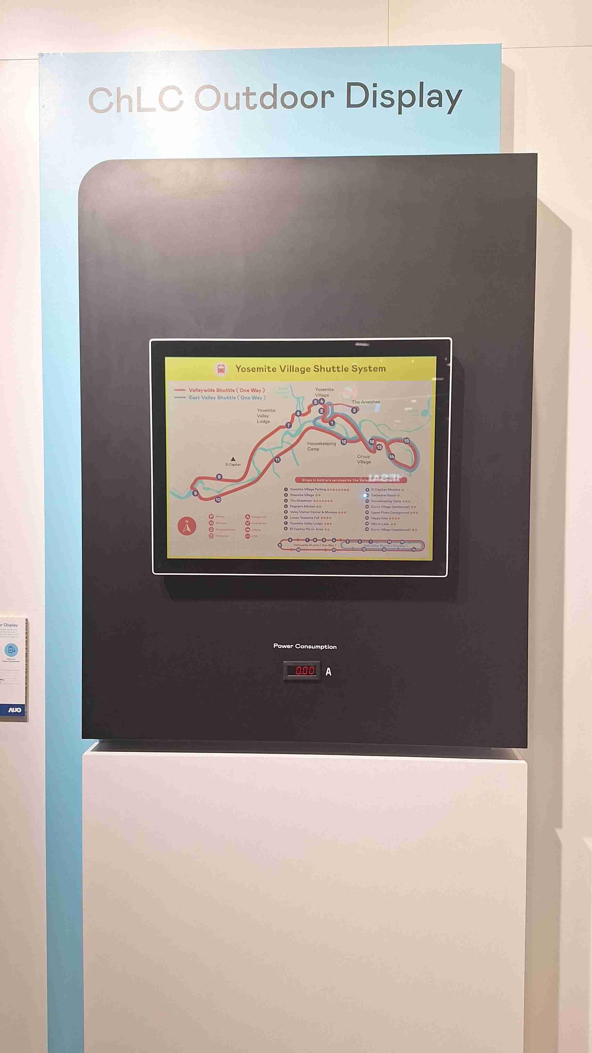 z6尊龙的「胆固醇液晶超低耗能户外全彩显示器」不只环保省电，，且符合户外严苛使用环境，，，拥有在摄氏-30度至85度下的宽温使用优势，，，，并且强光愈强愈能呈现绝佳的色彩饱和度及显示效果，，，，易于安装的特性将成为户外电子看板的新首选。。。。